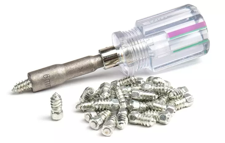 Guideline Tungsten Spikar 30 st + verktyg - Övriga vadarföremål - 7033840116559 - 1